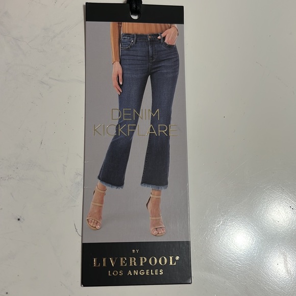 NWT Liverpool Denim KickFlare Raw Hem Jeans Pieced Light Wash Size 25 - Picture 14 of 14